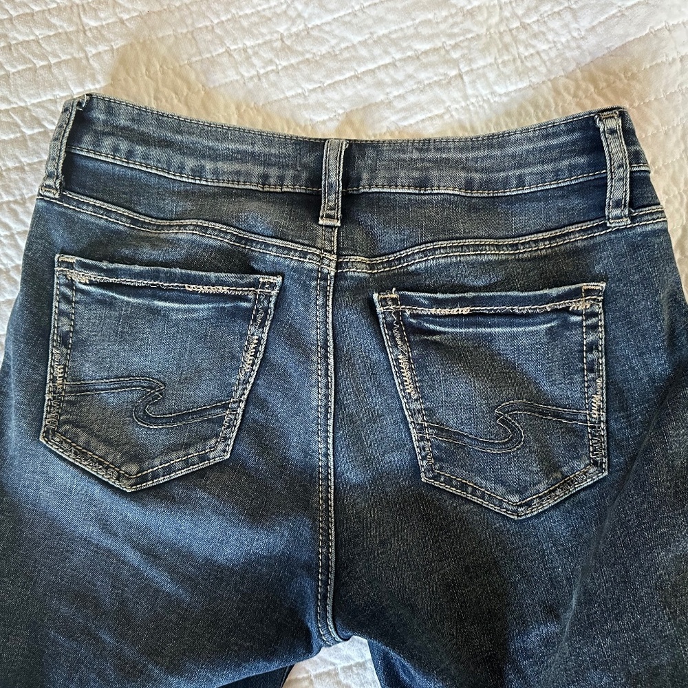 Silver Jeans Suki Straight 28x29